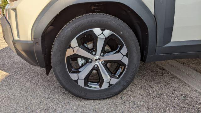 Dacia Duster image 5
