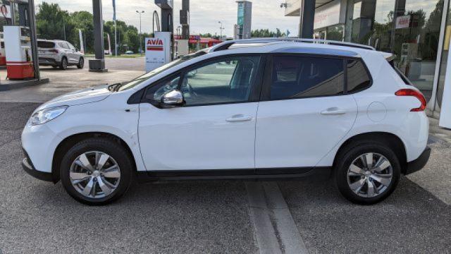 Peugeot 2008 image 2