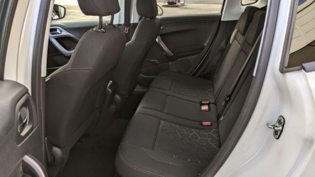 Peugeot 2008 image 6