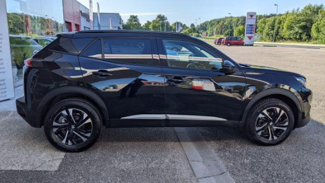 Peugeot 2008 image 1