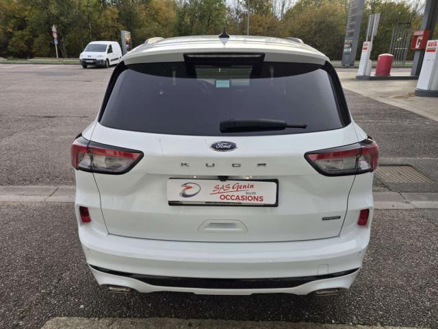 Ford Kuga image 6