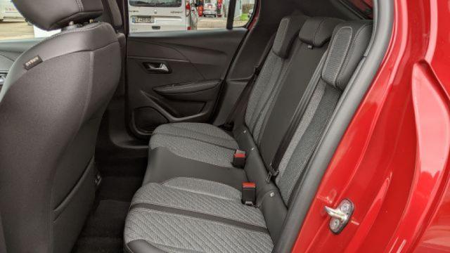Peugeot 208 image 7