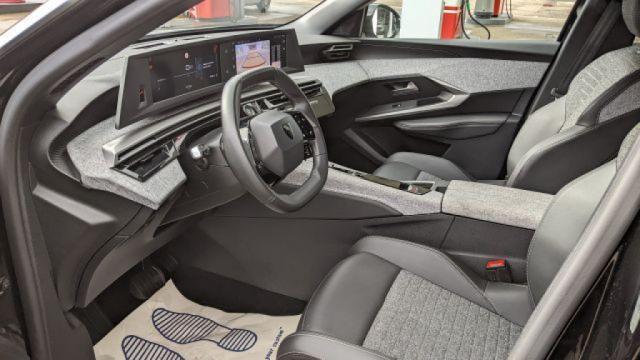 Peugeot 3008 image 2