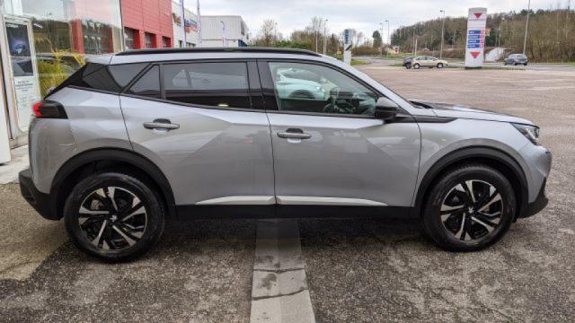 Peugeot 2008 image 7