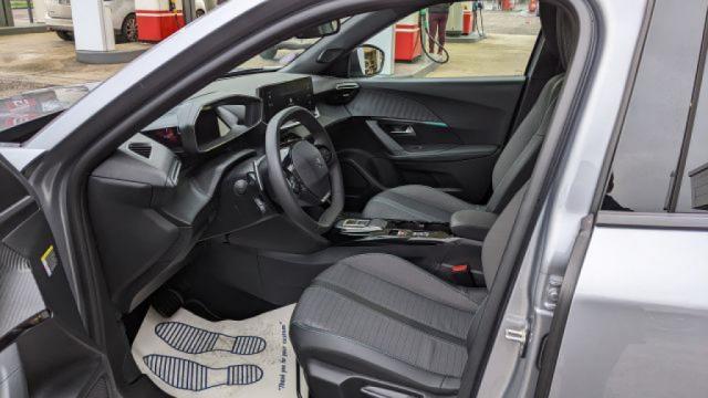 Peugeot 2008 image 4