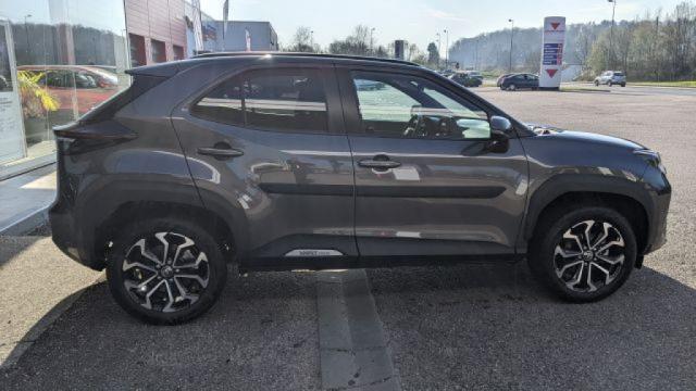 Toyota Yaris Cross image 1