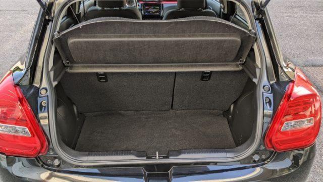Suzuki Swift image 8