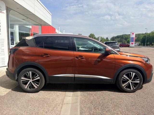 Peugeot 3008 image 3
