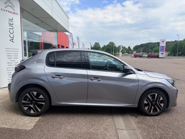 Peugeot 208 image 2