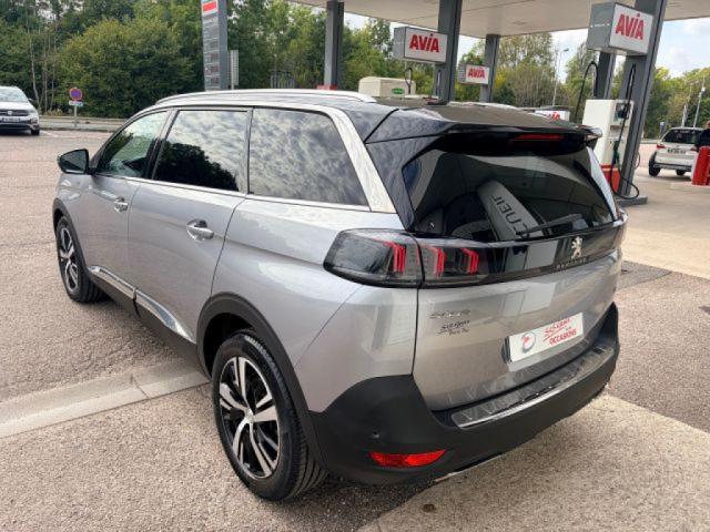 Peugeot 5008 image 4