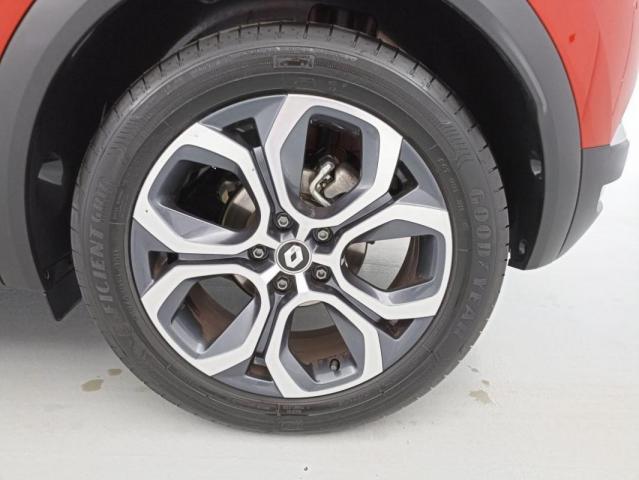 Renault Captur image 9