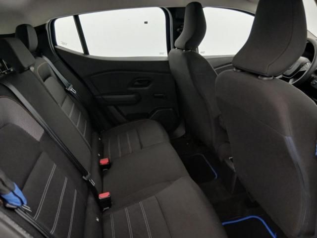 Dacia Sandero image 2