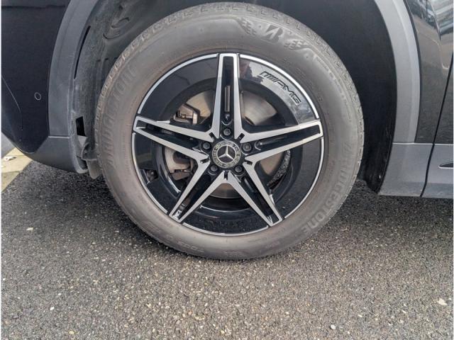 Mercedes Benz Eqa image 7