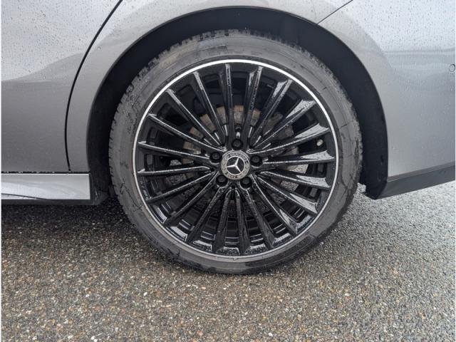 Mercedes Benz Cla image 4