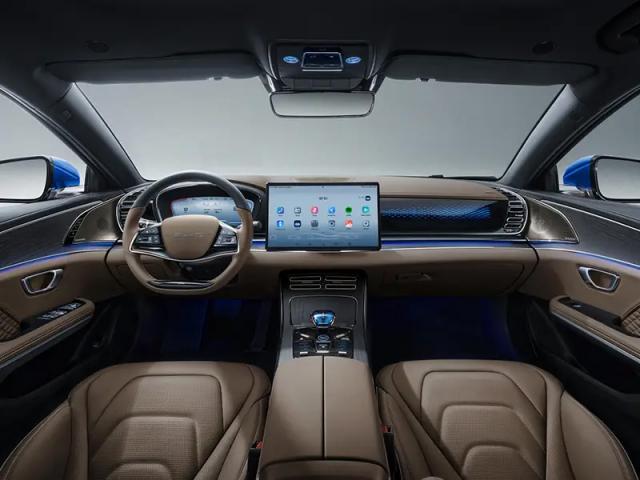 Byd Han image 2