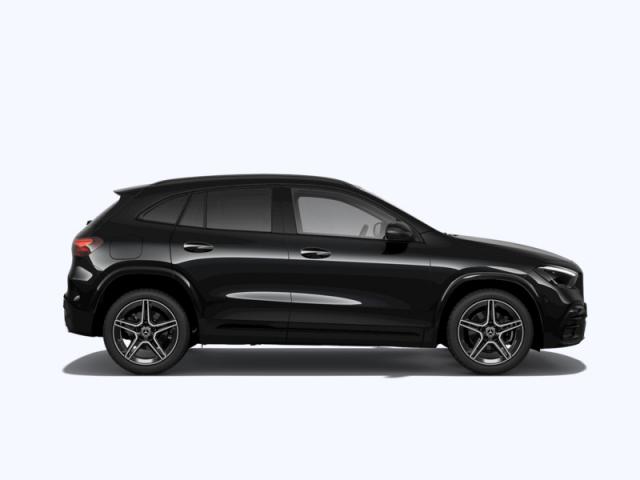 Mercedes Benz Gla image 8