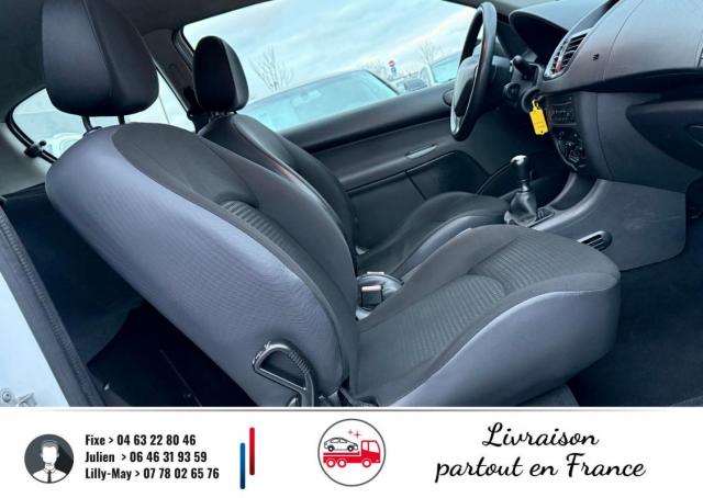 Peugeot 206 image 7