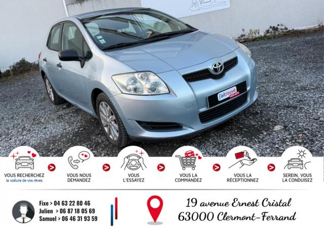 Toyota Auris image 3