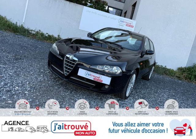 Alfa Romeo 147 image 8