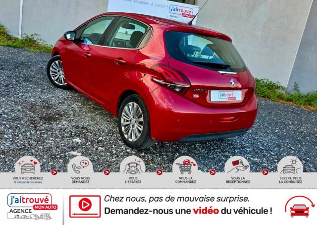 Peugeot 208 image 8