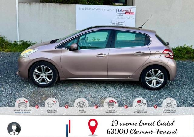 Peugeot 208 image 1