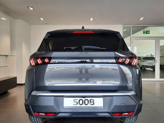 Peugeot 5008 image 6