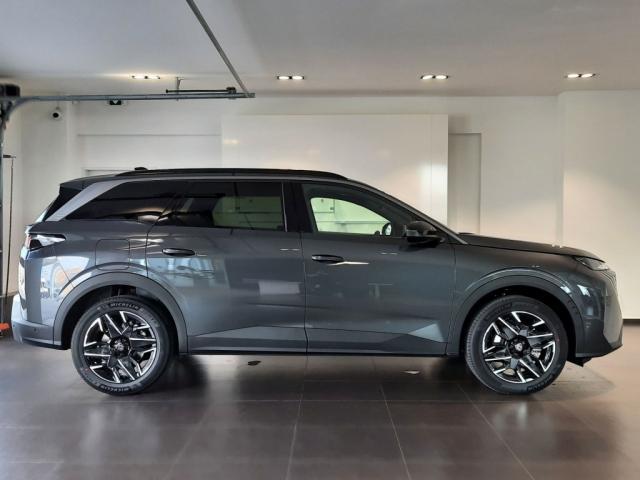 Peugeot 5008 image 9