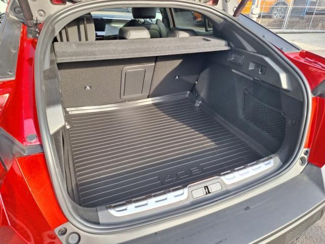 Peugeot 408 image 9
