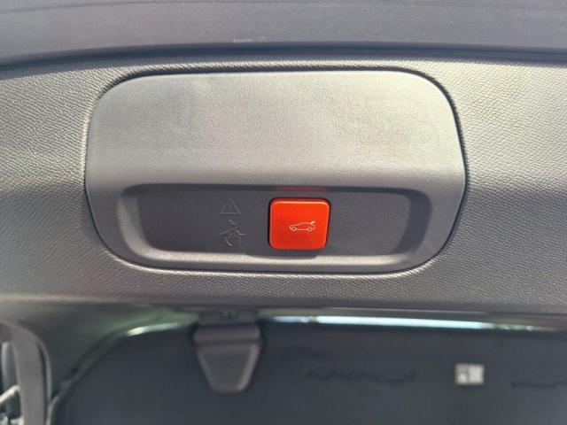 Peugeot 408 image 2