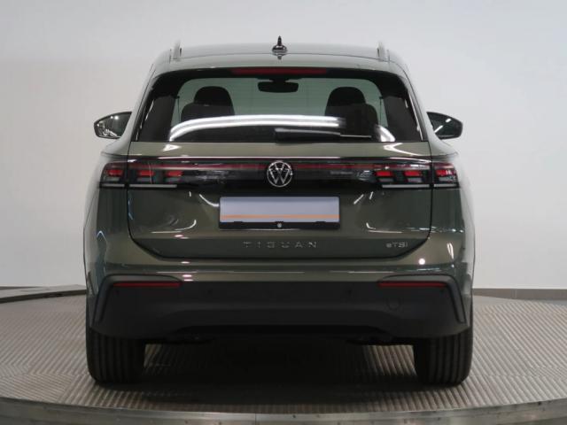 Volkswagen Tiguan image 4