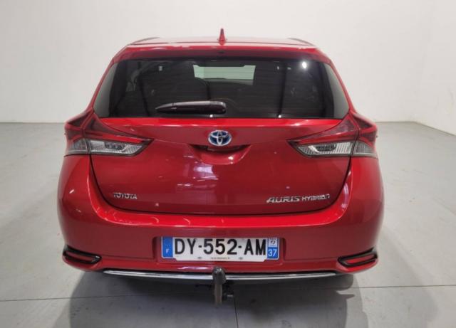 Toyota Auris image 5