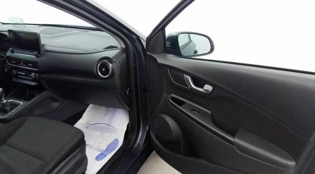 Hyundai Kona image 9