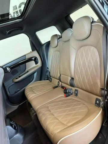Mini Countryman image 5