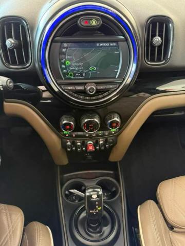 Mini Countryman image 7