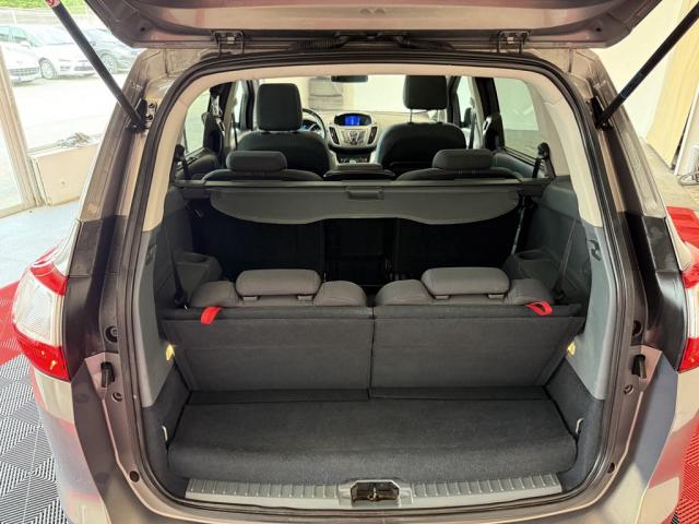 Ford Grand C-Max image 2