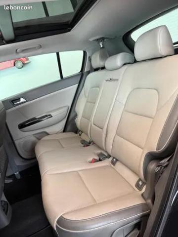 Kia Sportage image 6