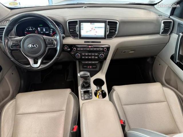 Kia Sportage image 3