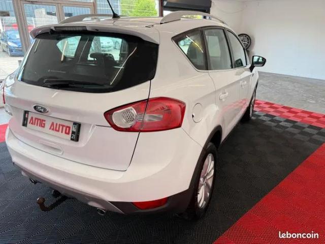 Ford Kuga image 5