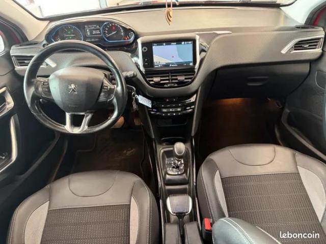 Peugeot 2008 image 3