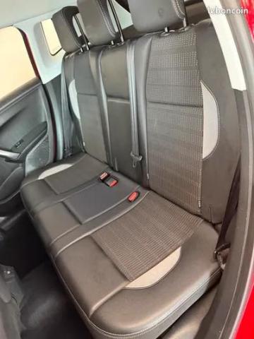 Peugeot 2008 image 4