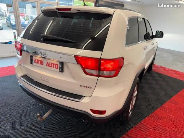 Jeep Grand Cherokee image 1