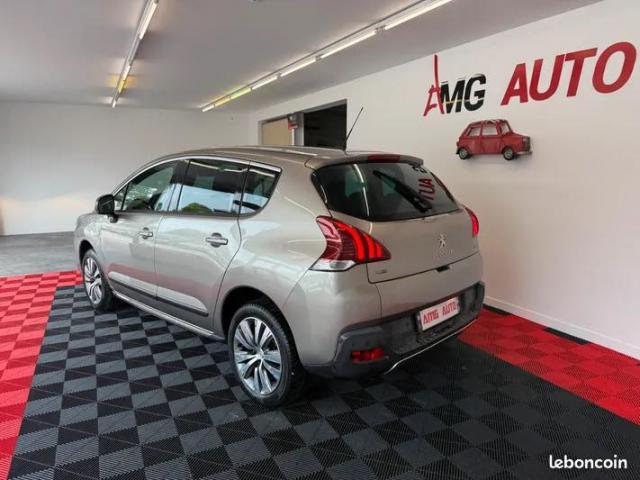 Peugeot 3008 image 2