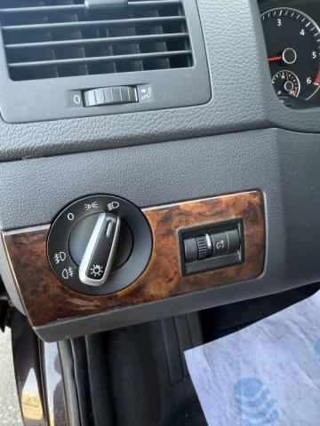 Volkswagen Transporter image 6