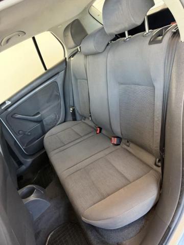 Volkswagen Golf image 5