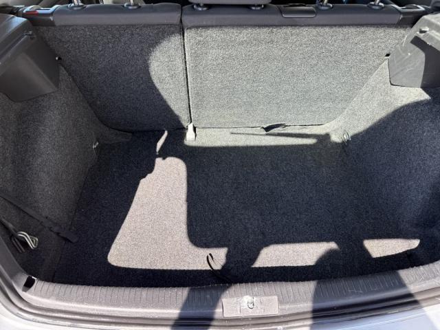 Volkswagen Golf image 3