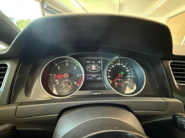 Volkswagen Golf image 7