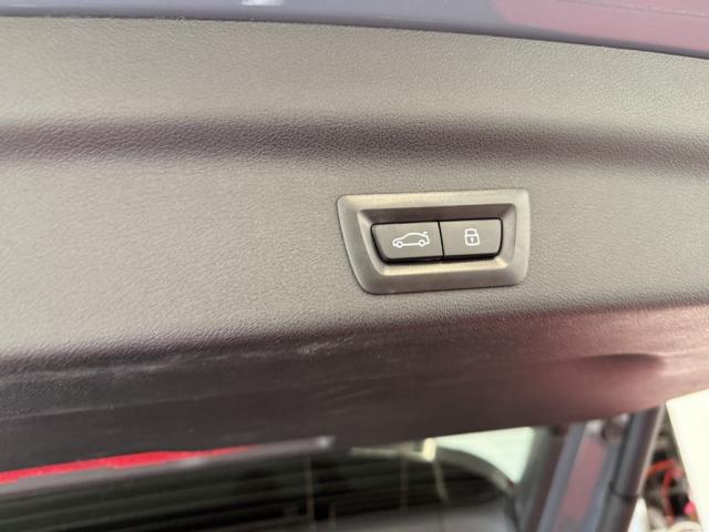 Bmw X1 image 8