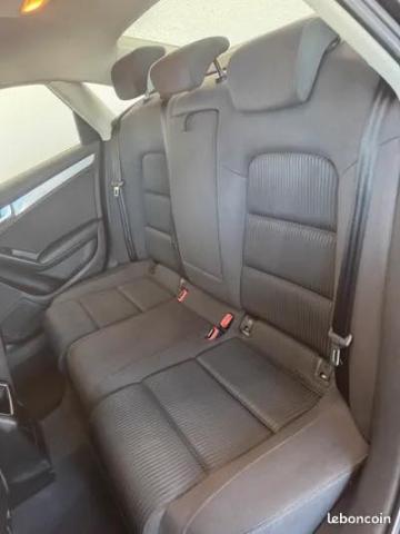 Audi A4 image 2