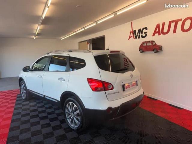 Nissan Qashqai+2 image 6