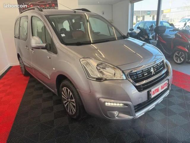 Peugeot Partner Tepee image 2
